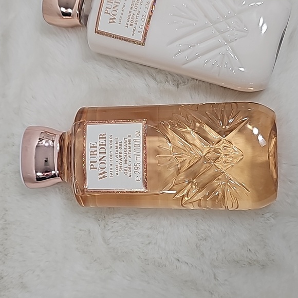 Bath & Body Works Pure Wonder Shower Gel & Body Lotion 10 fl oz - Picture 3 of 5